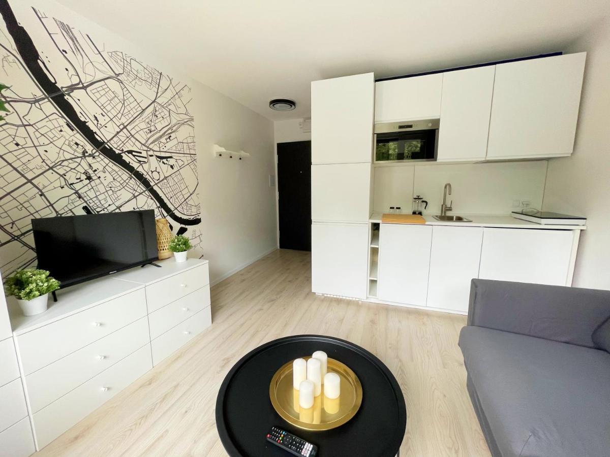 Batorego 18 - White - 450M Stacja Metra Pola Mokotowskie, 800M Biblioteka Narodowa, 20M Piekny Park Pola Mokotowskie, 800M Do Sgh - Wifi - Smart Tv - Good Apartments 바르샤바 외부 사진